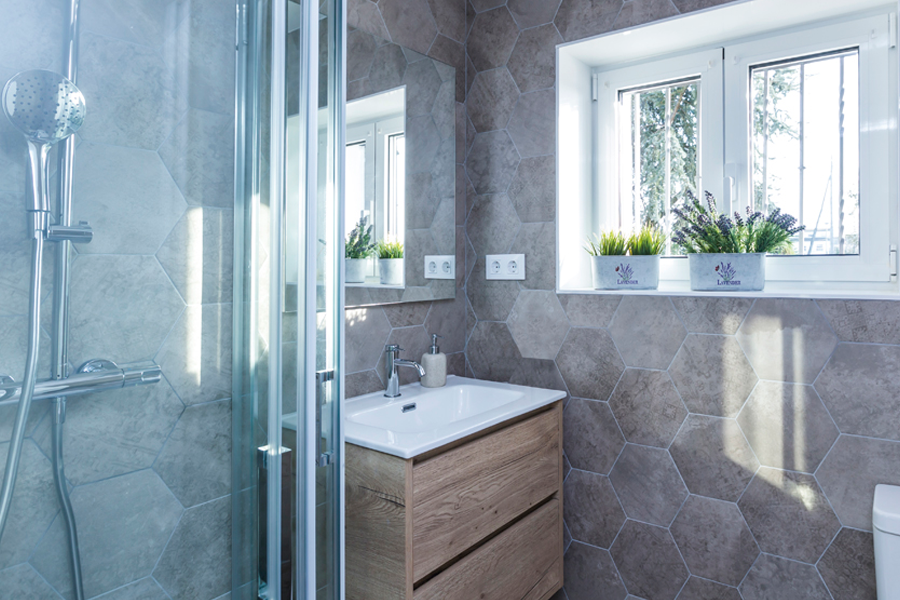 Reforma de baño, Contemporánea